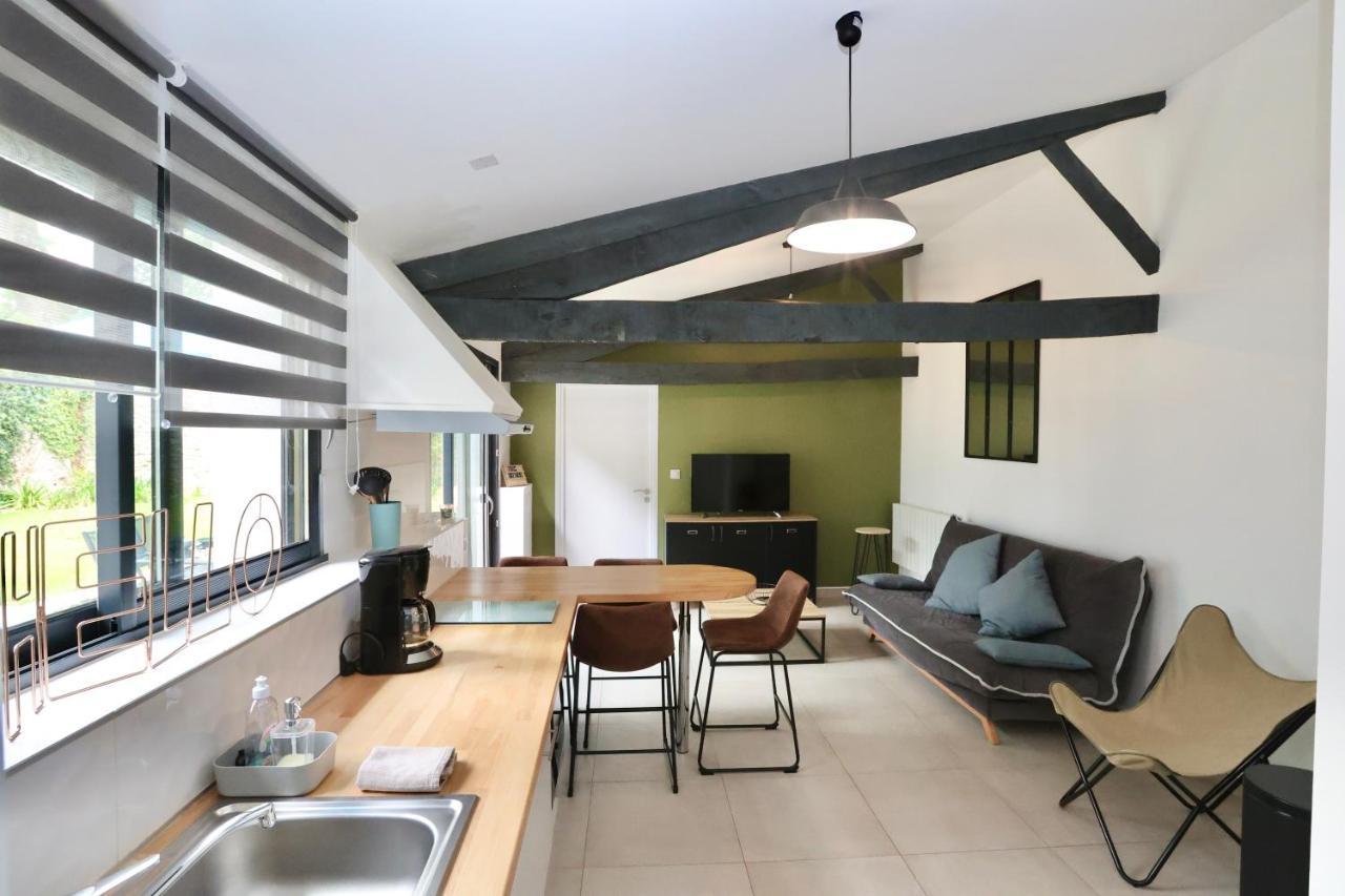 Ferienwohnung L'Atelier Et Sa Terrasse Pontivy Exterior foto